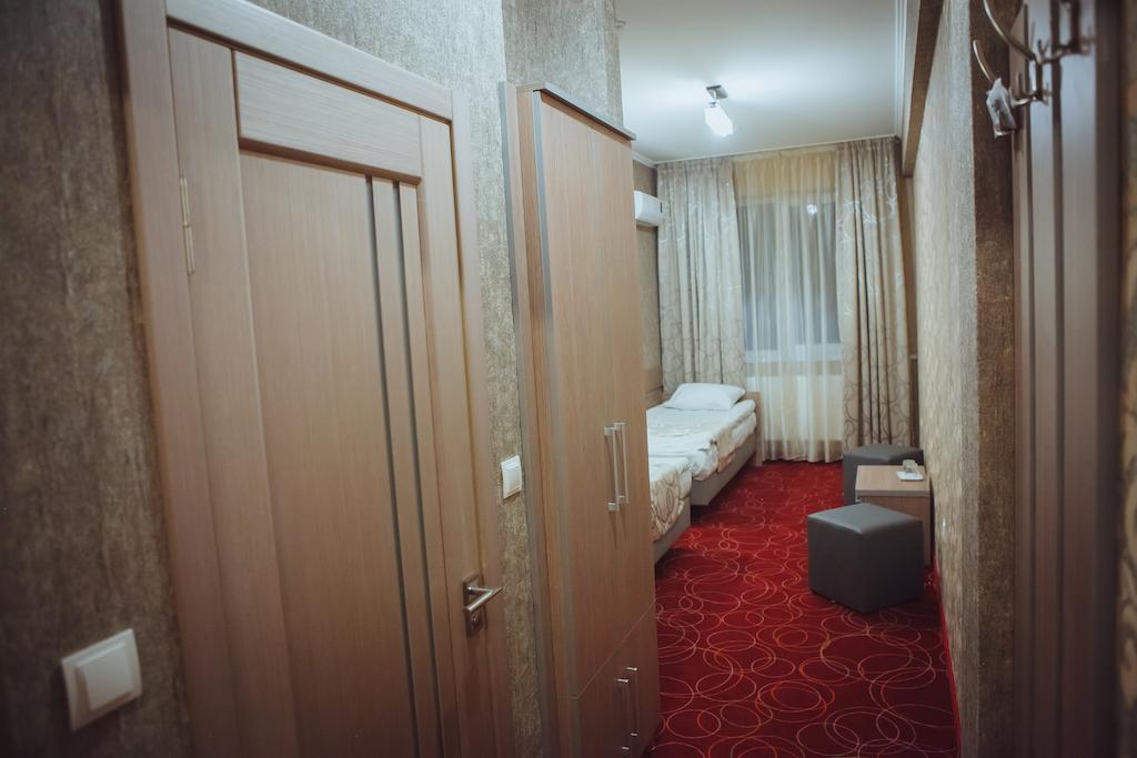 Hotel Magnum Berehowe Zimmer foto